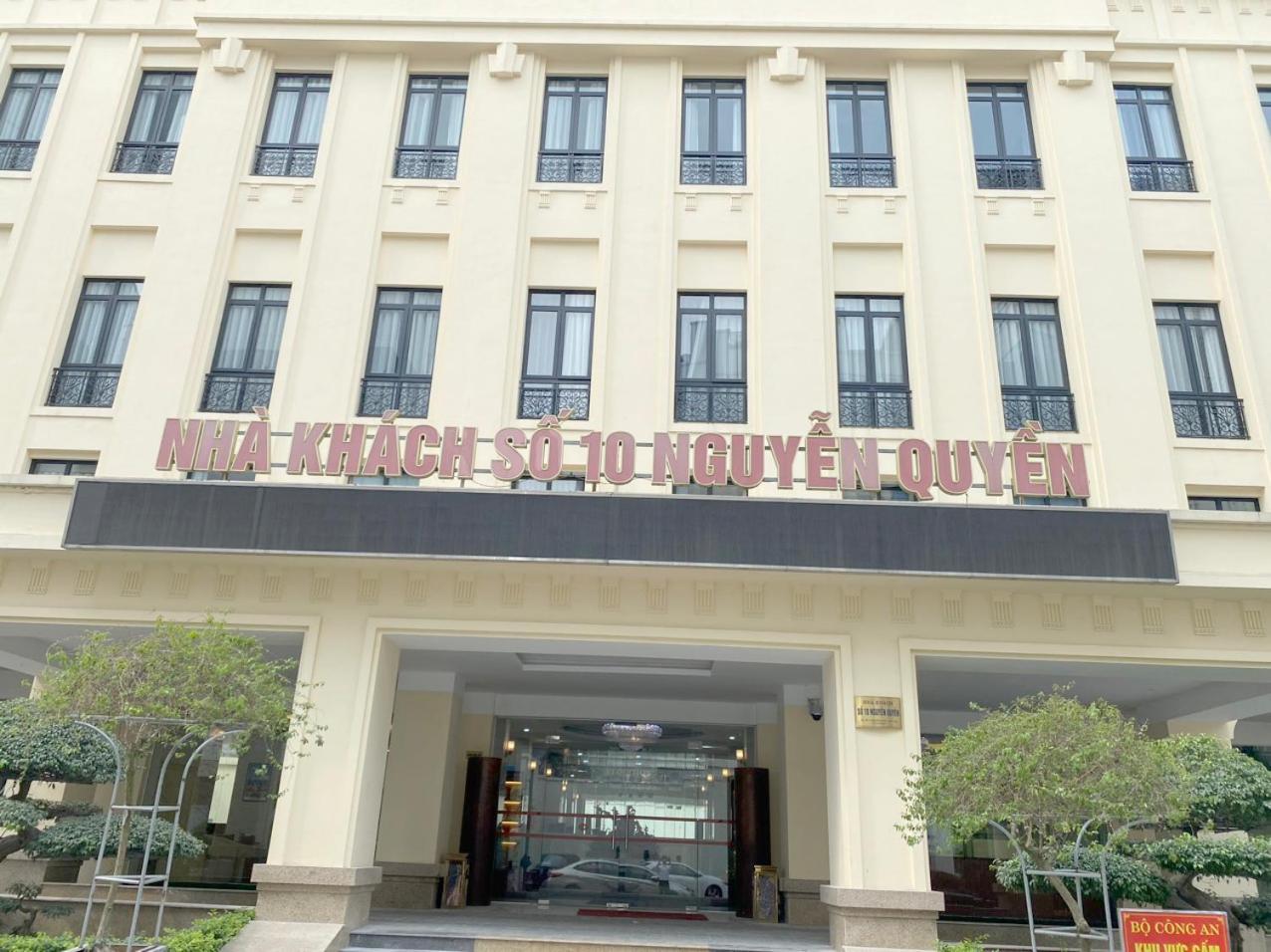NguyẽN QuyèN Hotel Hanói Exterior foto